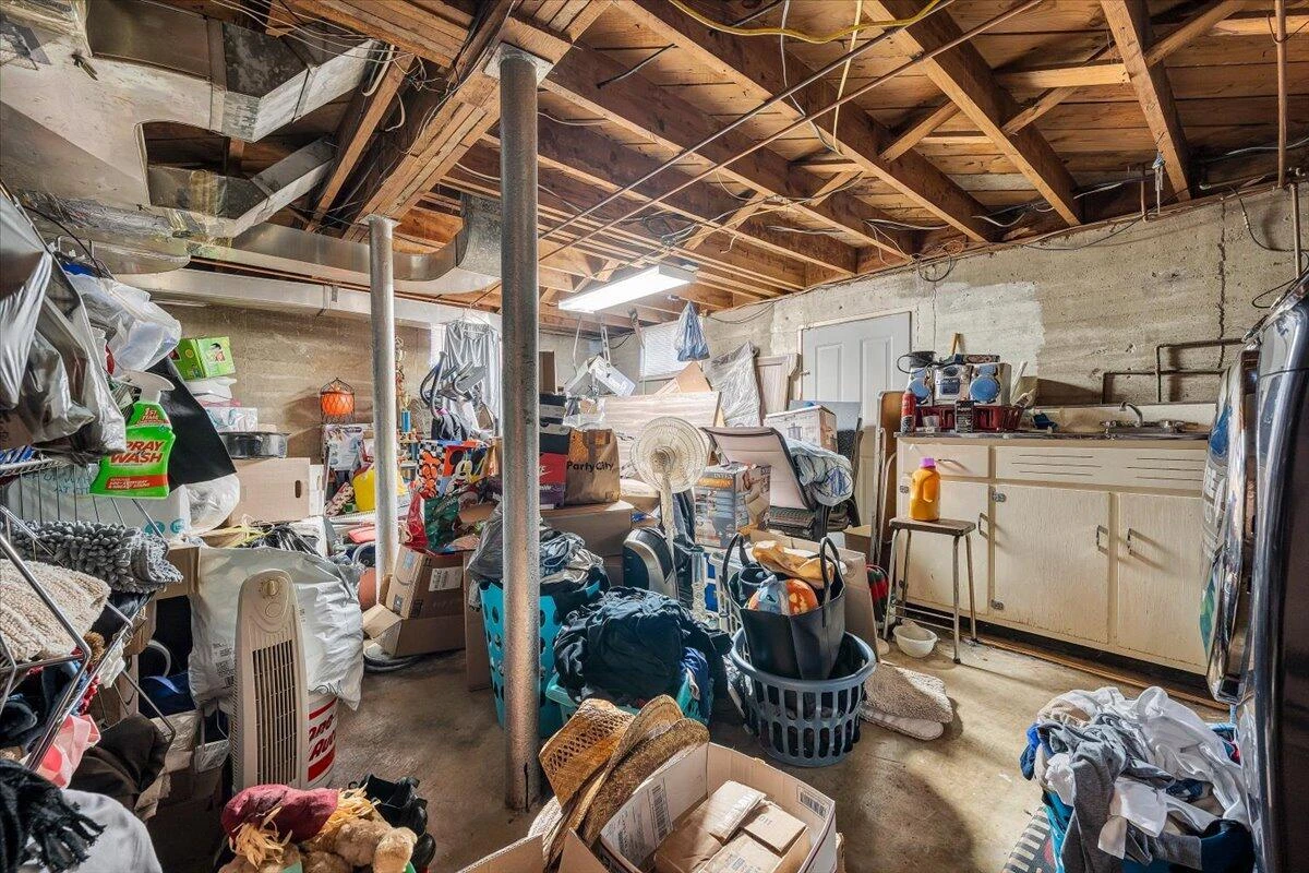 2913 Ravenwood AVE NW - Photo 25