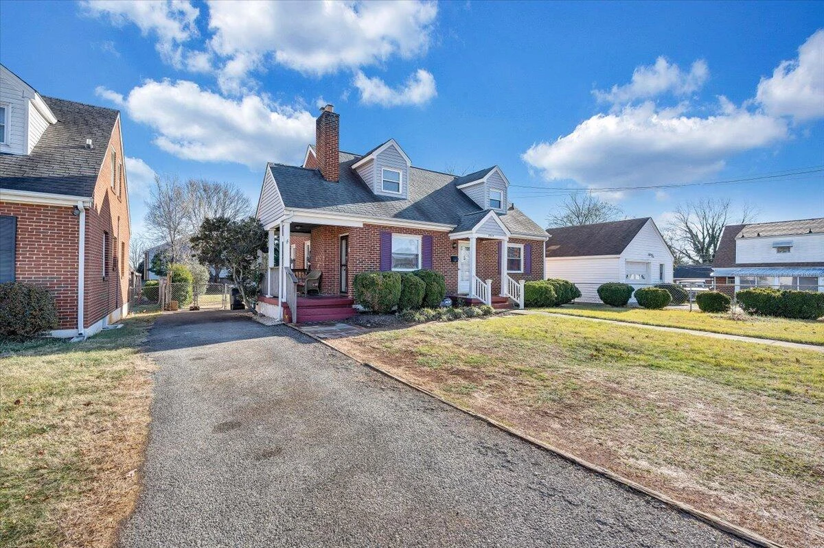 2913 Ravenwood AVE NW - Photo 35