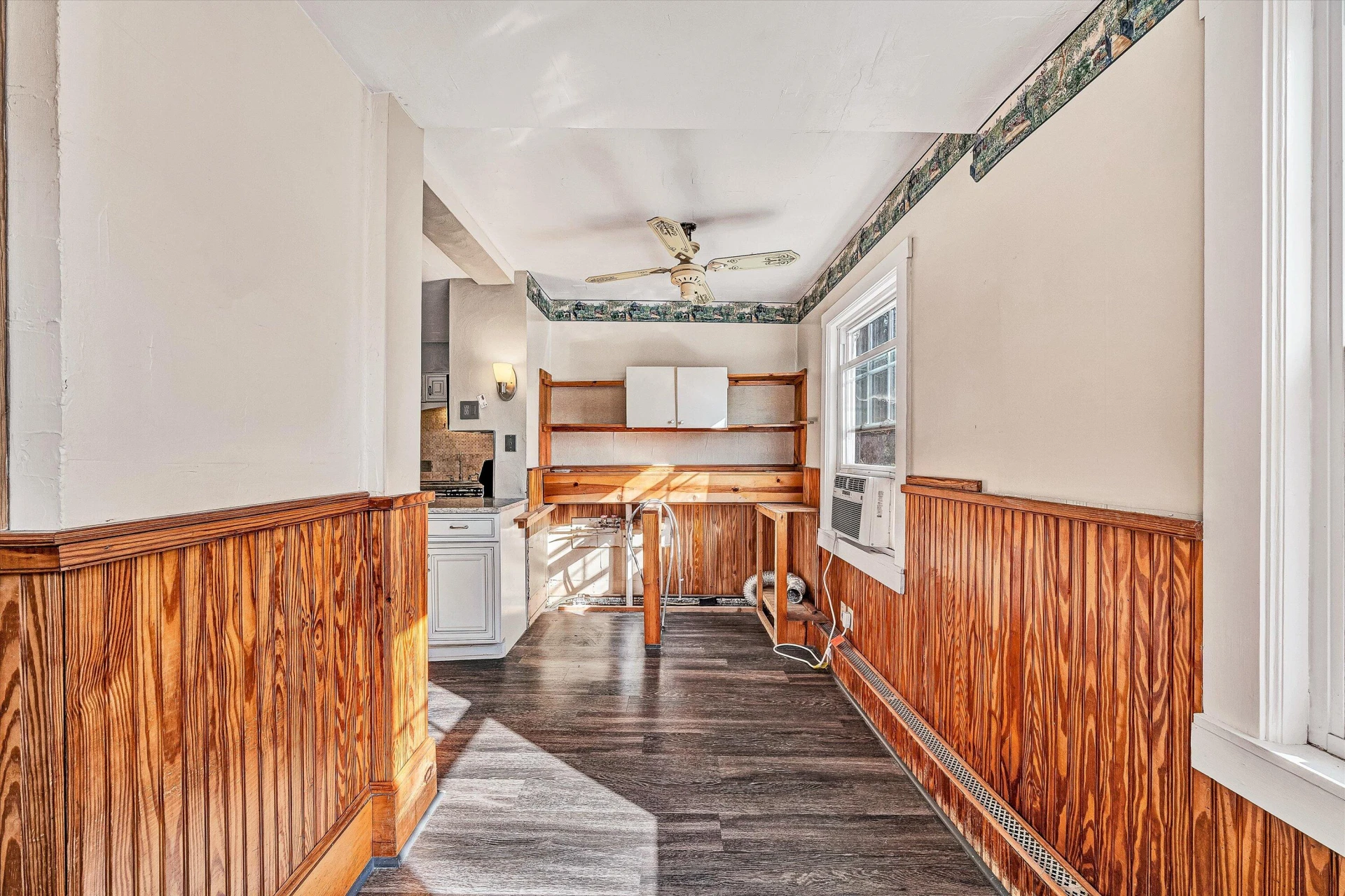 1844 Blenheim RD SW - Photo 14