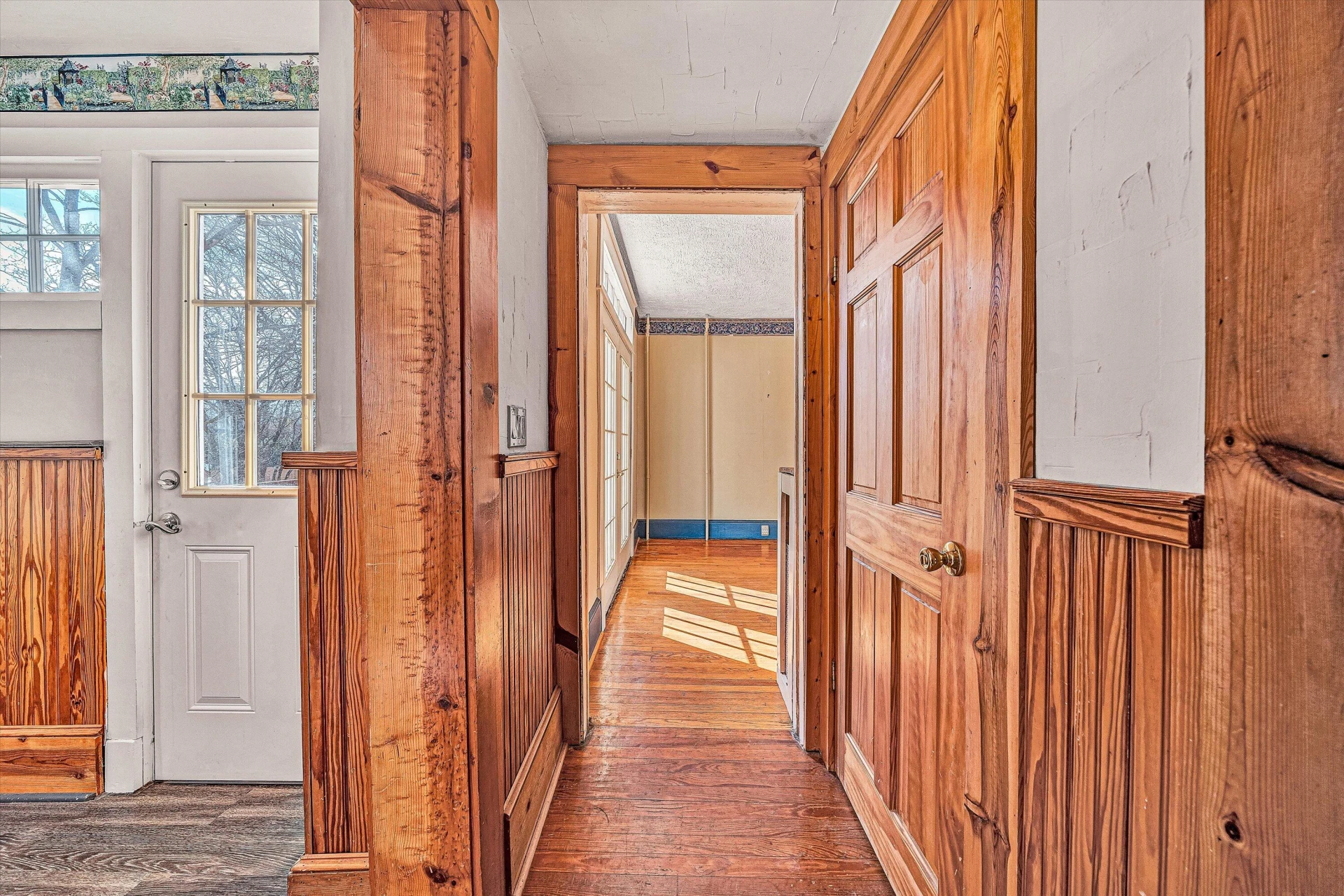 1844 Blenheim RD SW - Photo 16