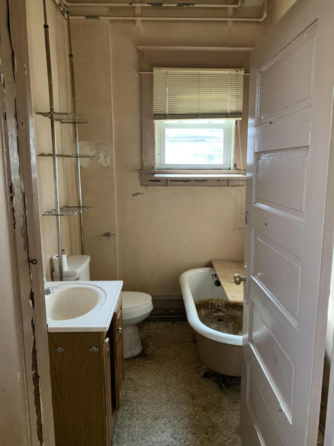 1338 Clarke AVE SW - Photo 15