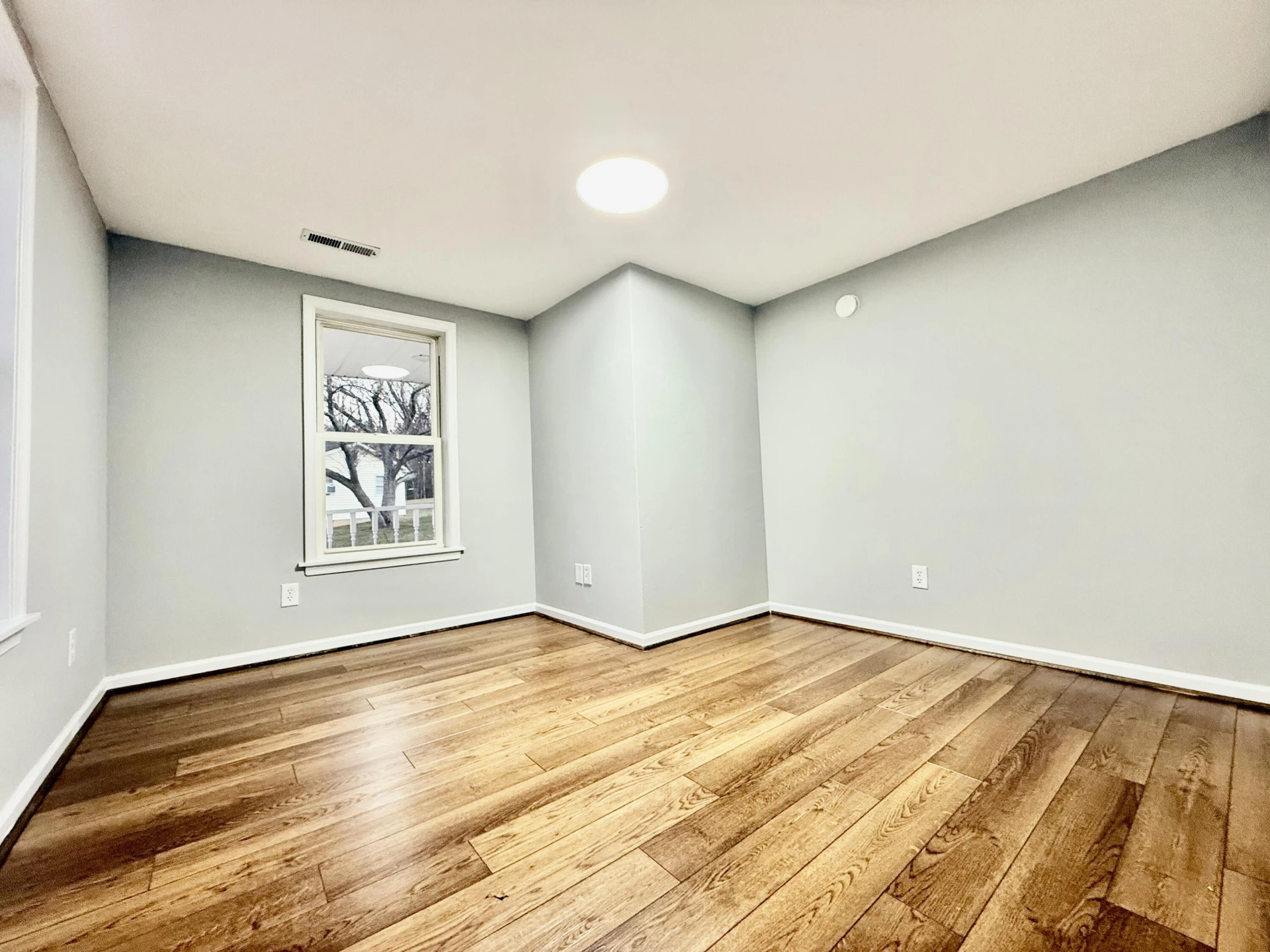 3715 Sandlewood RD - Photo 10