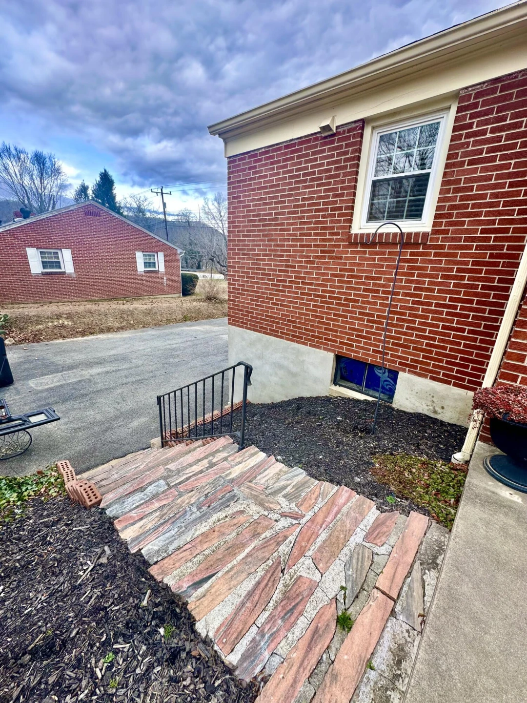 2714 Jackson River RD - Photo 9