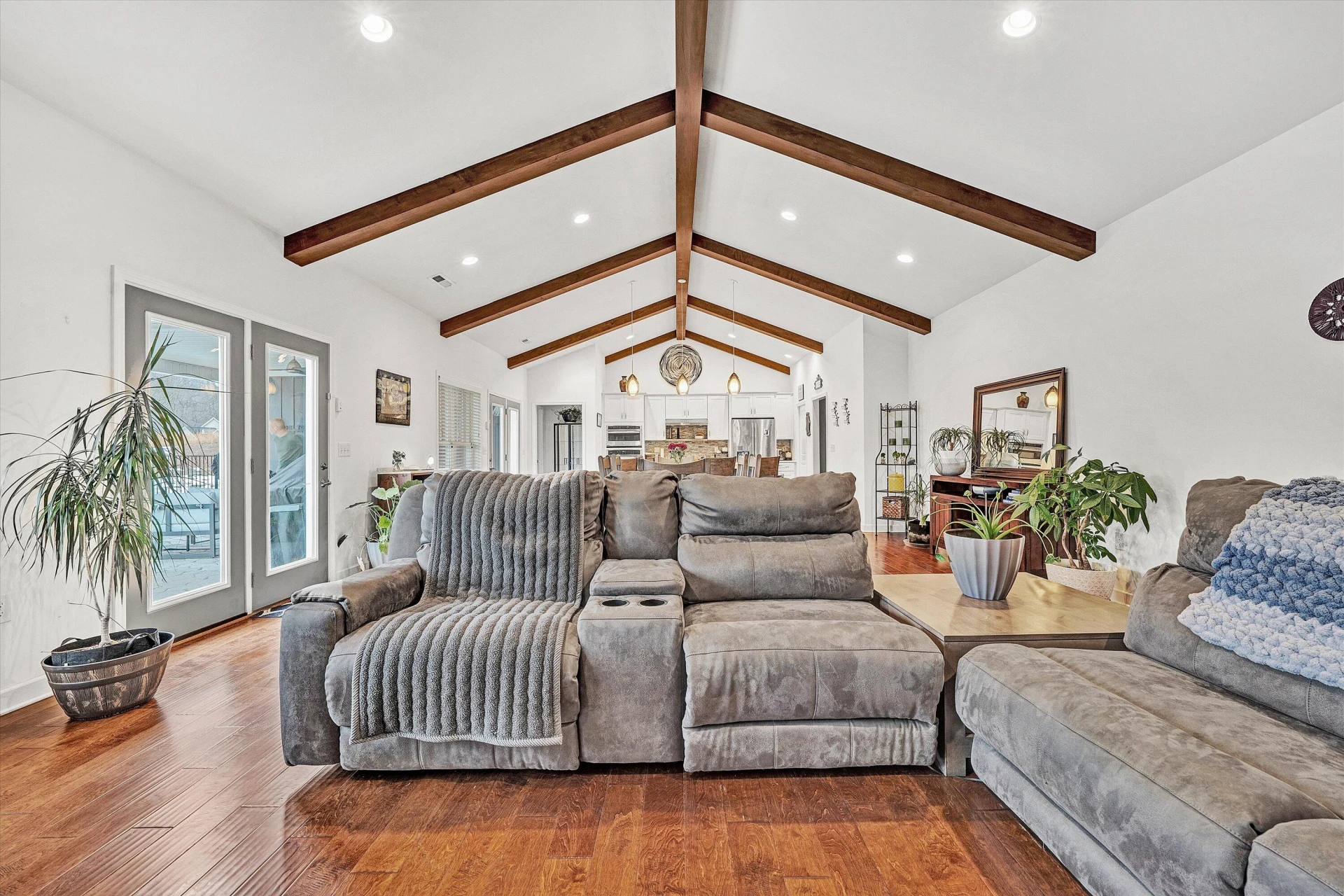 689 Ambler LN - Photo 16