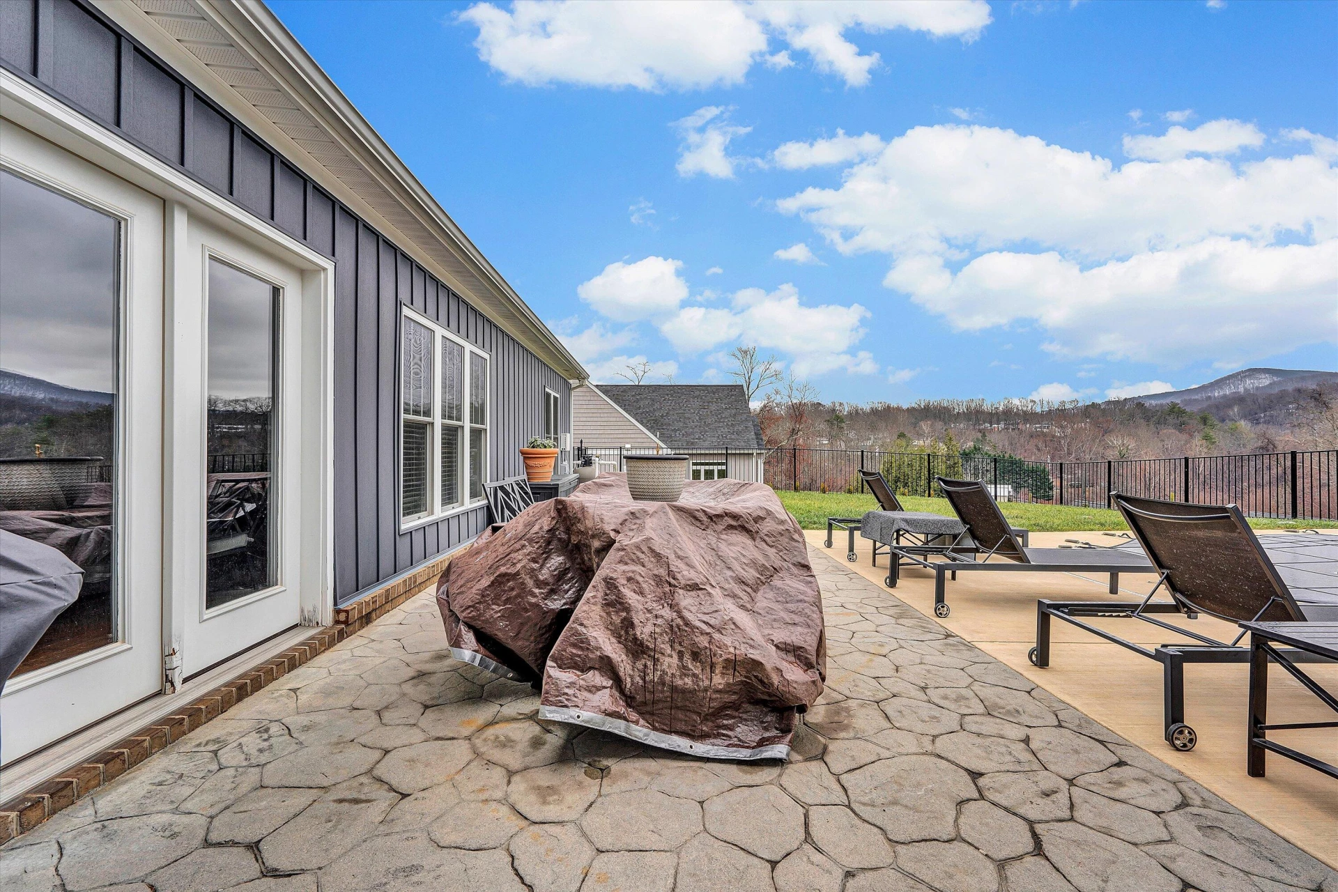 689 Ambler LN - Photo 48