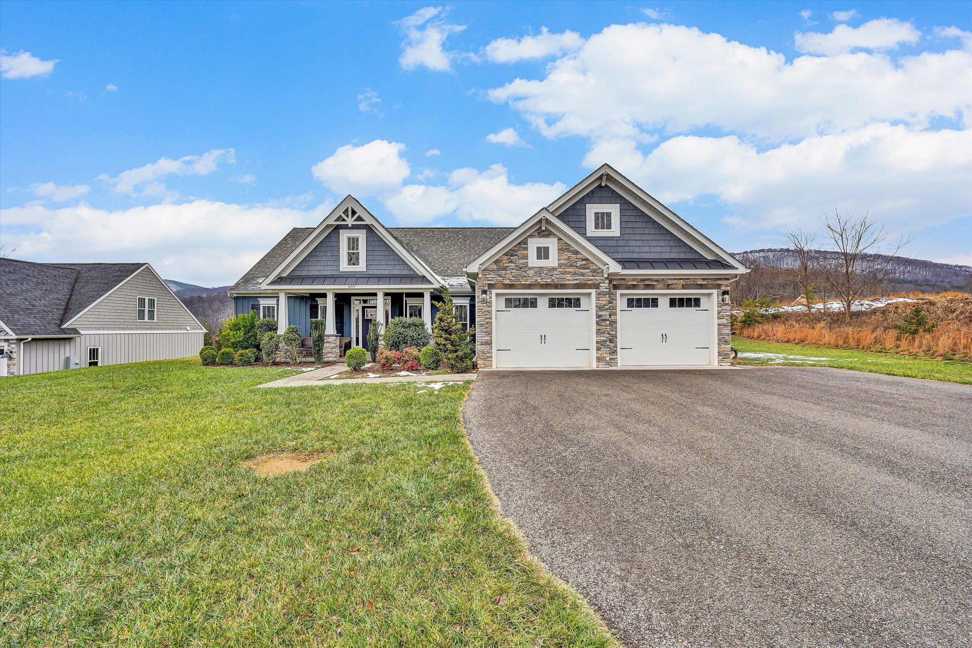 689 Ambler LN - Photo 60