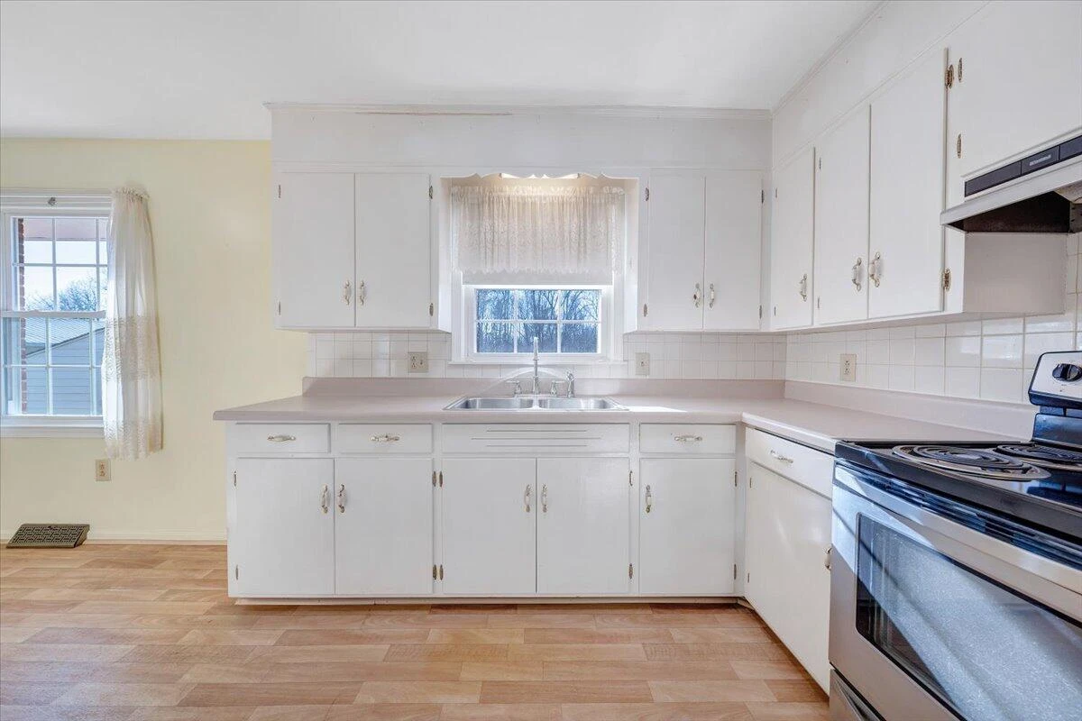 303 Farmer LN - Photo 14