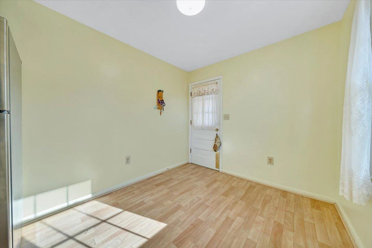 303 Farmer LN - Photo 20