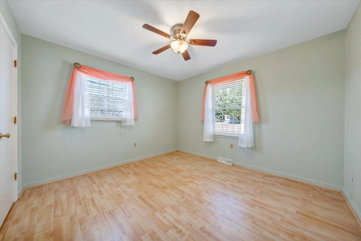303 Farmer LN - Photo 21