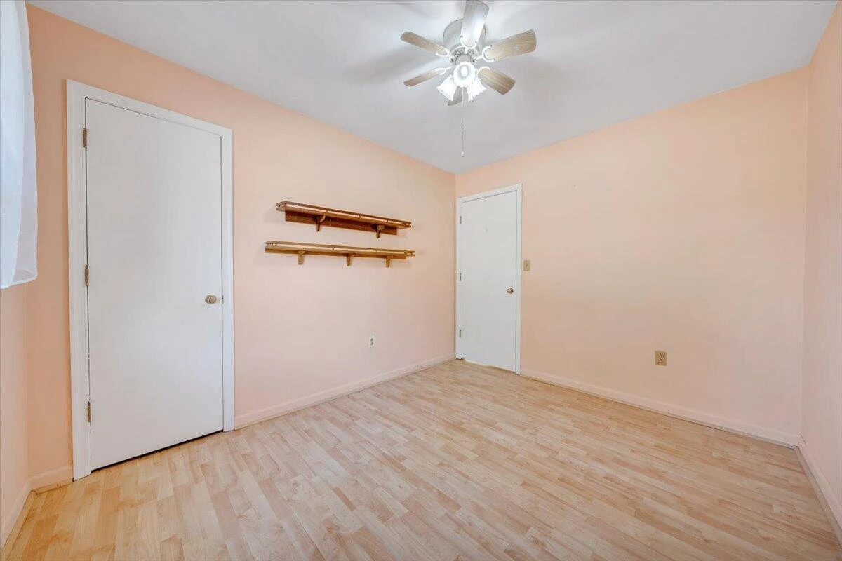 303 Farmer LN - Photo 26
