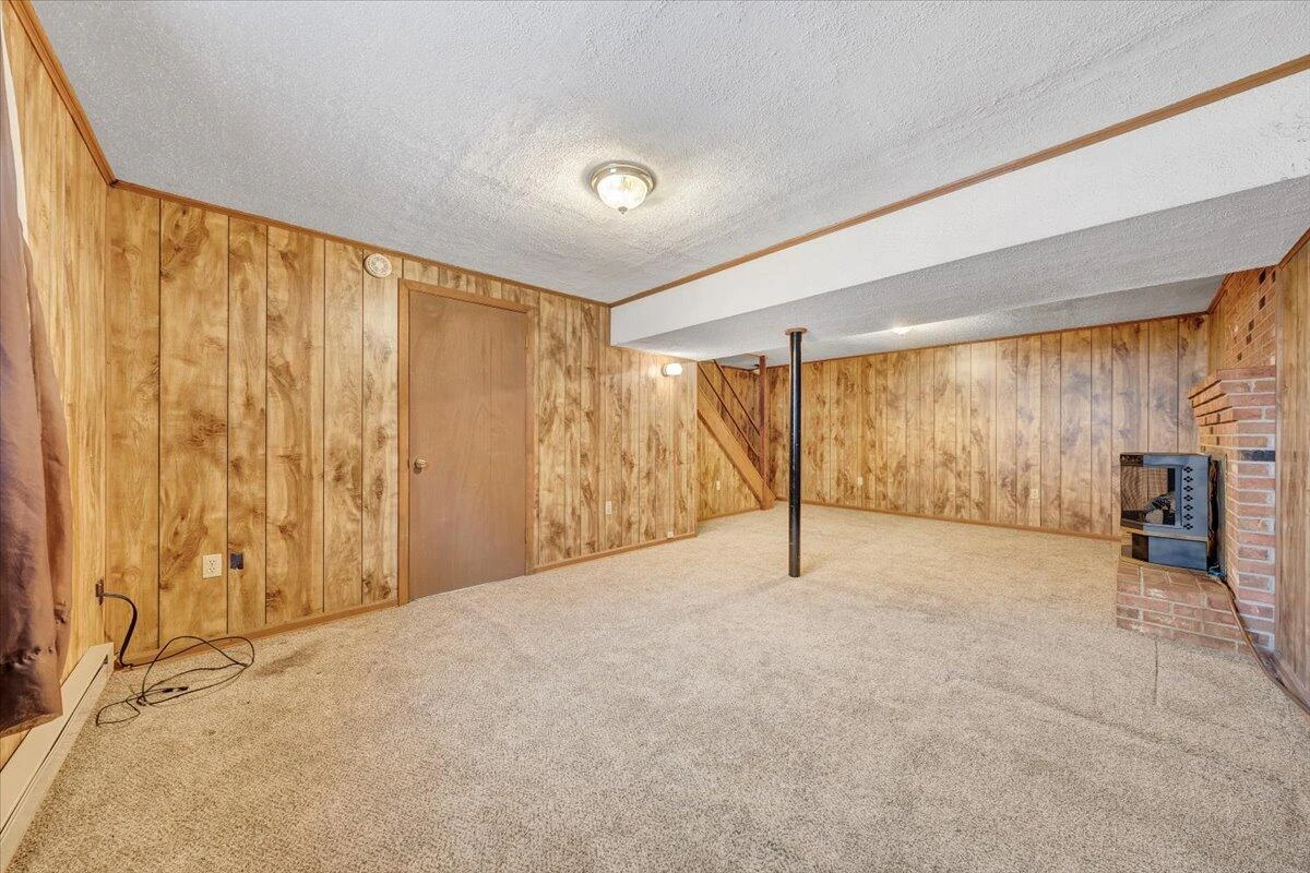 303 Farmer LN - Photo 31