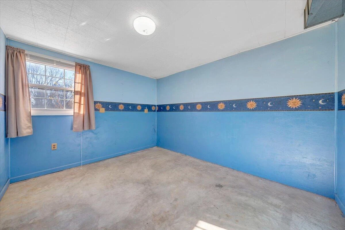303 Farmer LN - Photo 32
