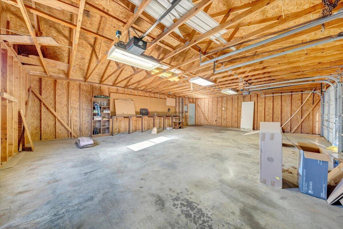 303 Farmer LN - Photo 40