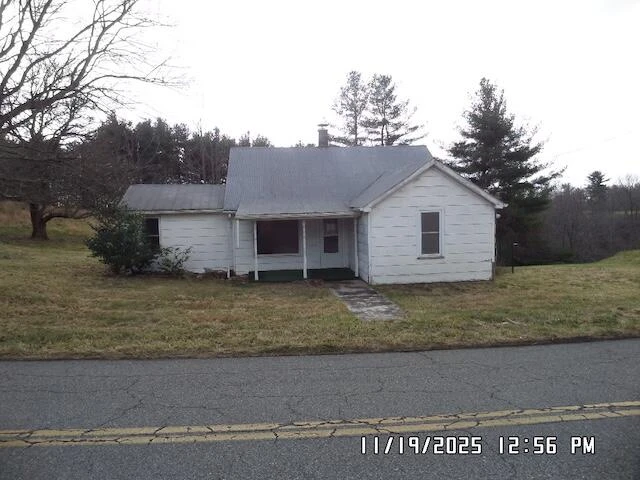 778 Macks Mountain RD NW