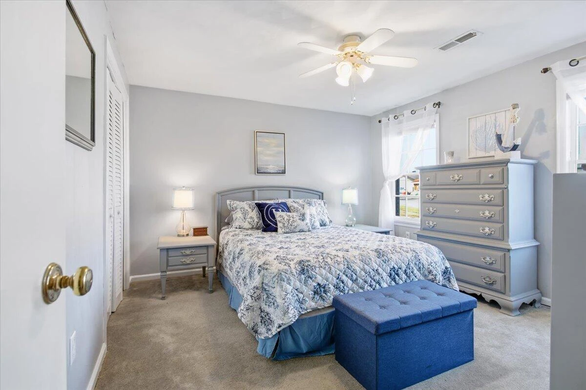 716 Page ST - Photo 10