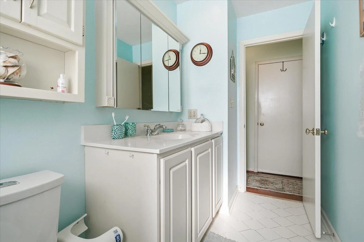 716 Page ST - Photo 22