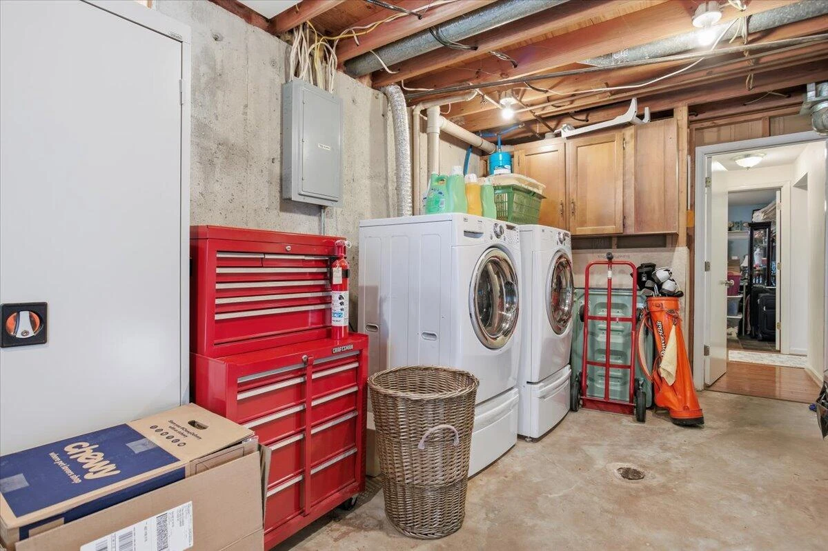 716 Page ST - Photo 29
