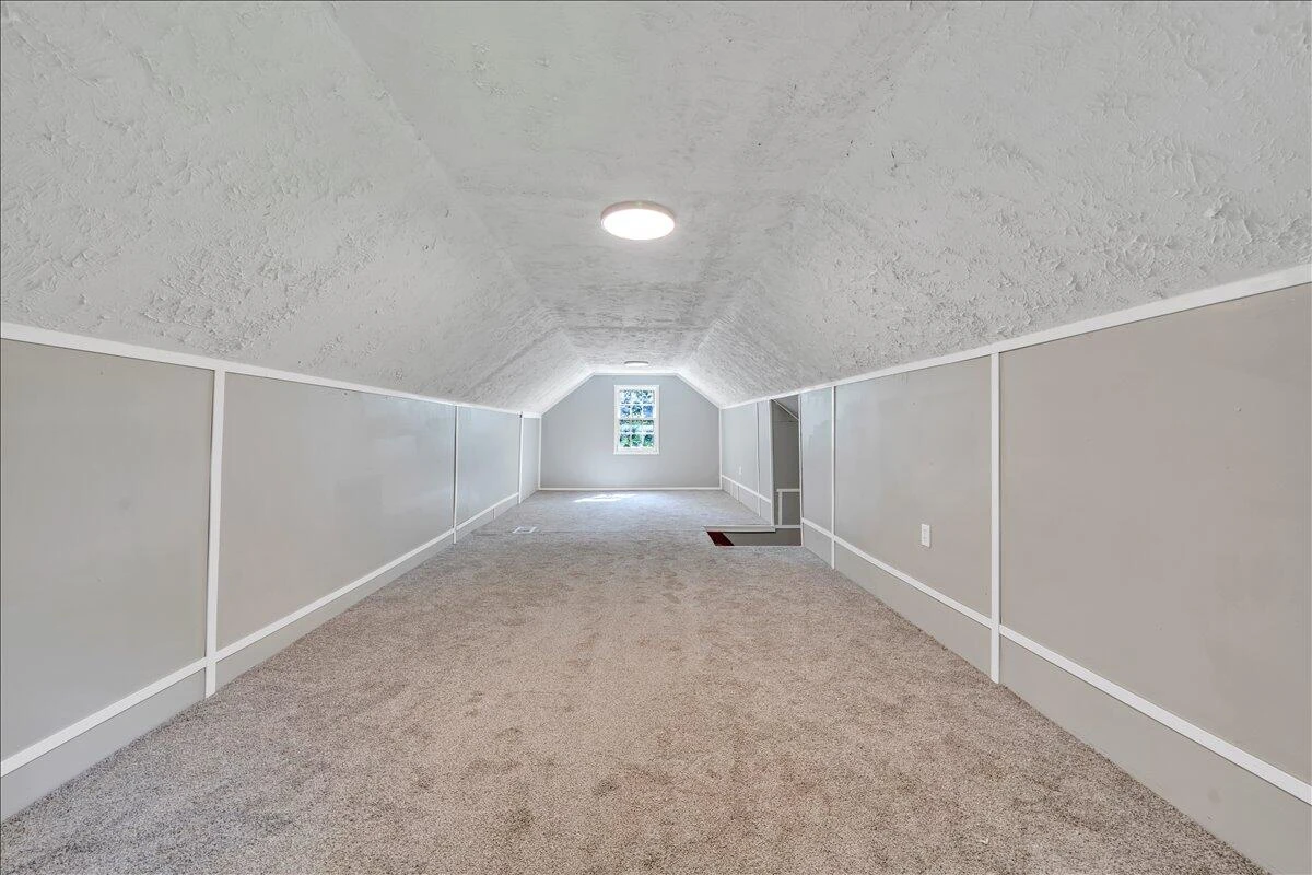 817 Hanover AVE NW - Photo 20