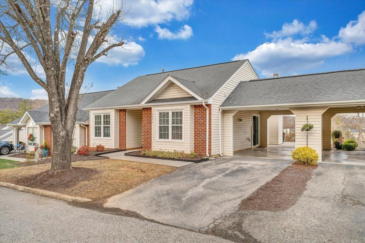 6936 Scotch Pine LN - Photo 3