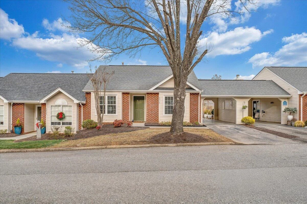 6936 Scotch Pine LN - Photo 46