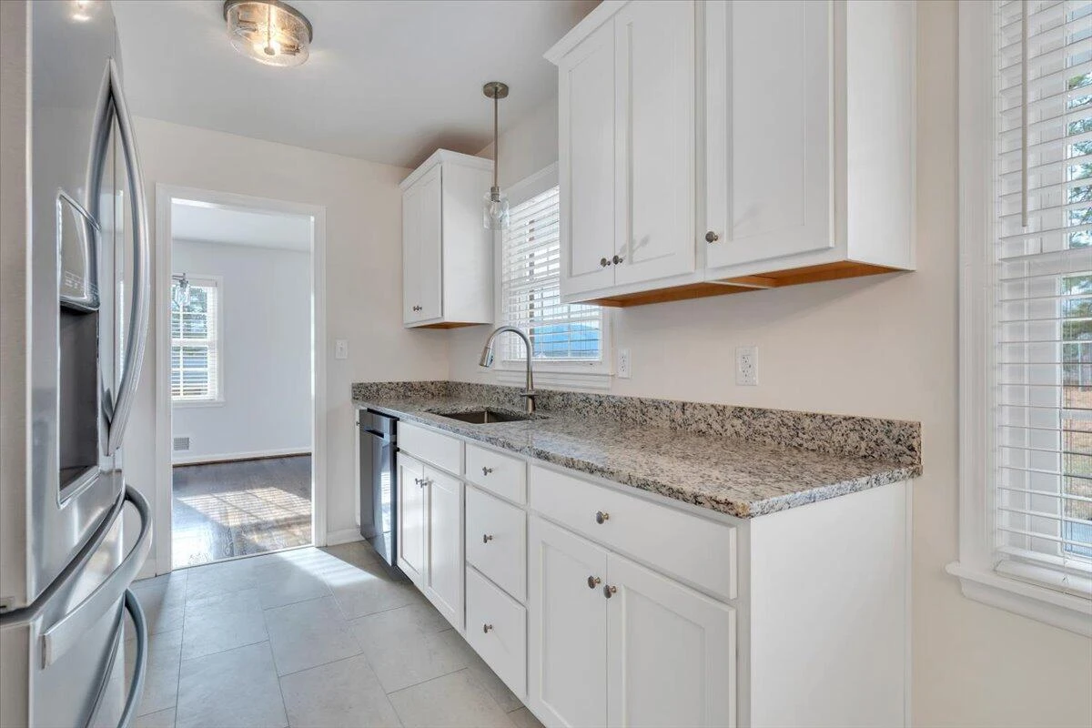 453 Howard DR - Photo 22