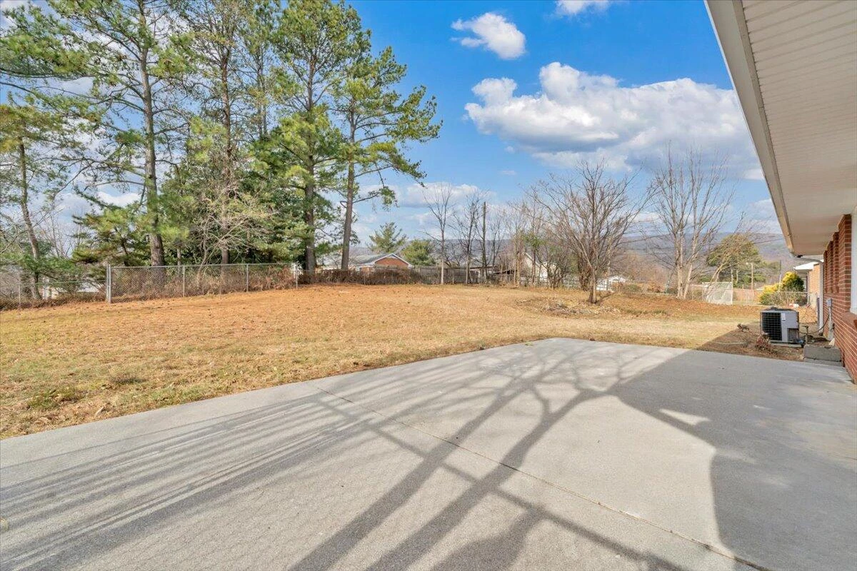 453 Howard DR - Photo 41