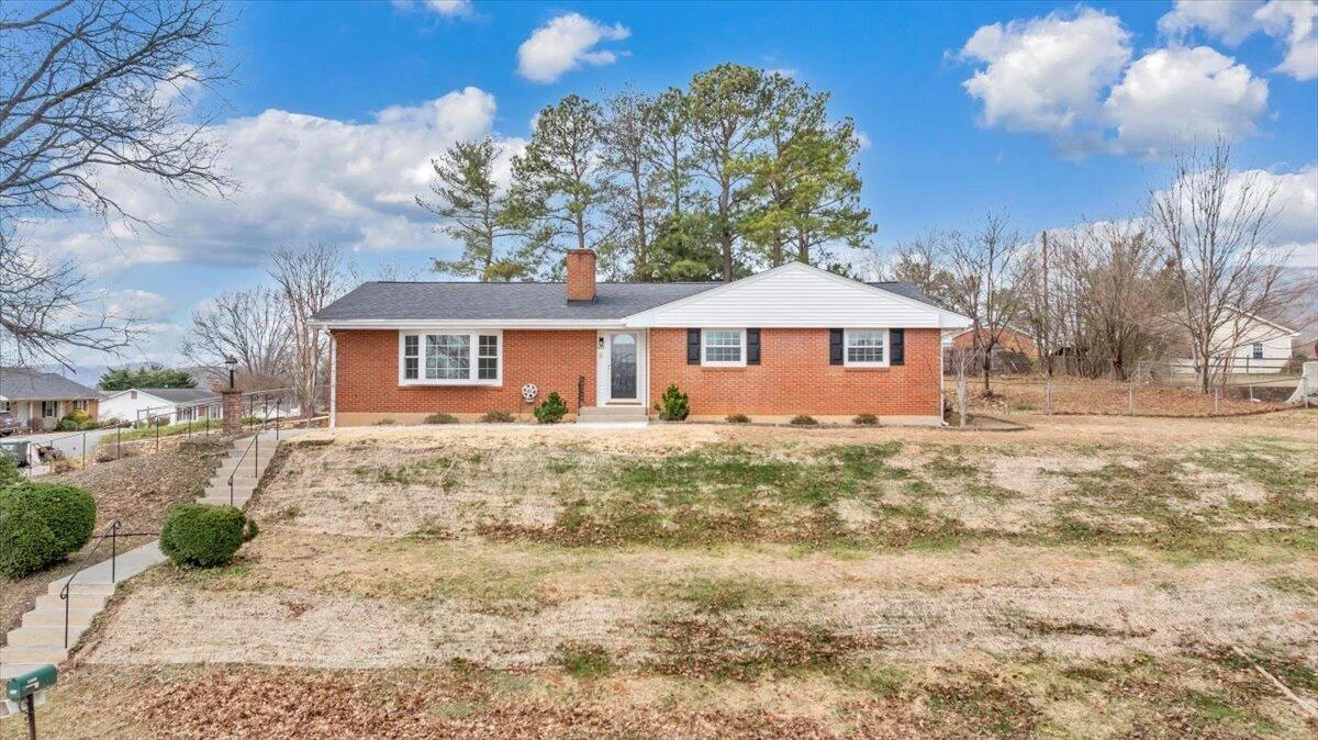 453 Howard DR - Photo 49