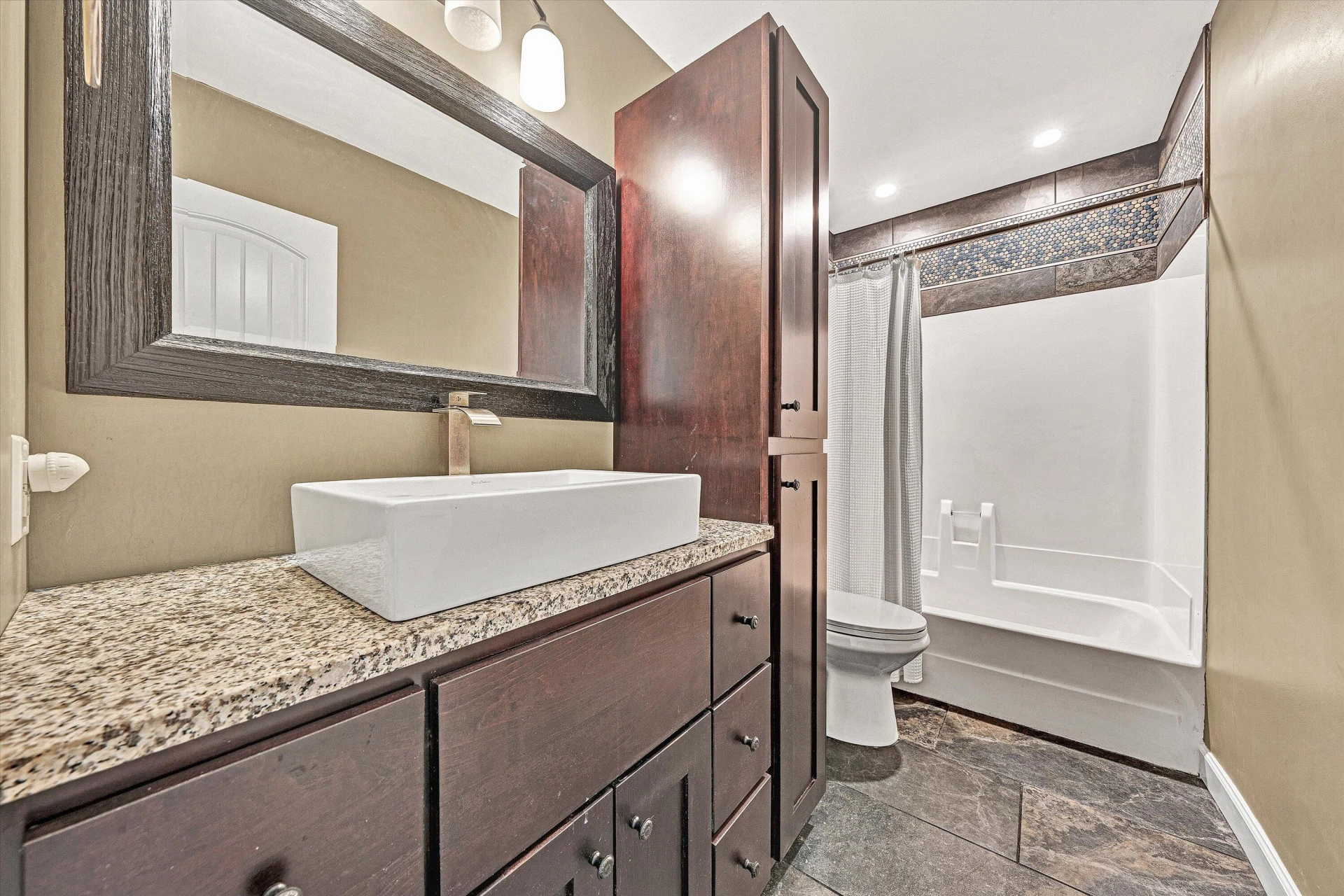 7122 Woods Crossing DR - Photo 19