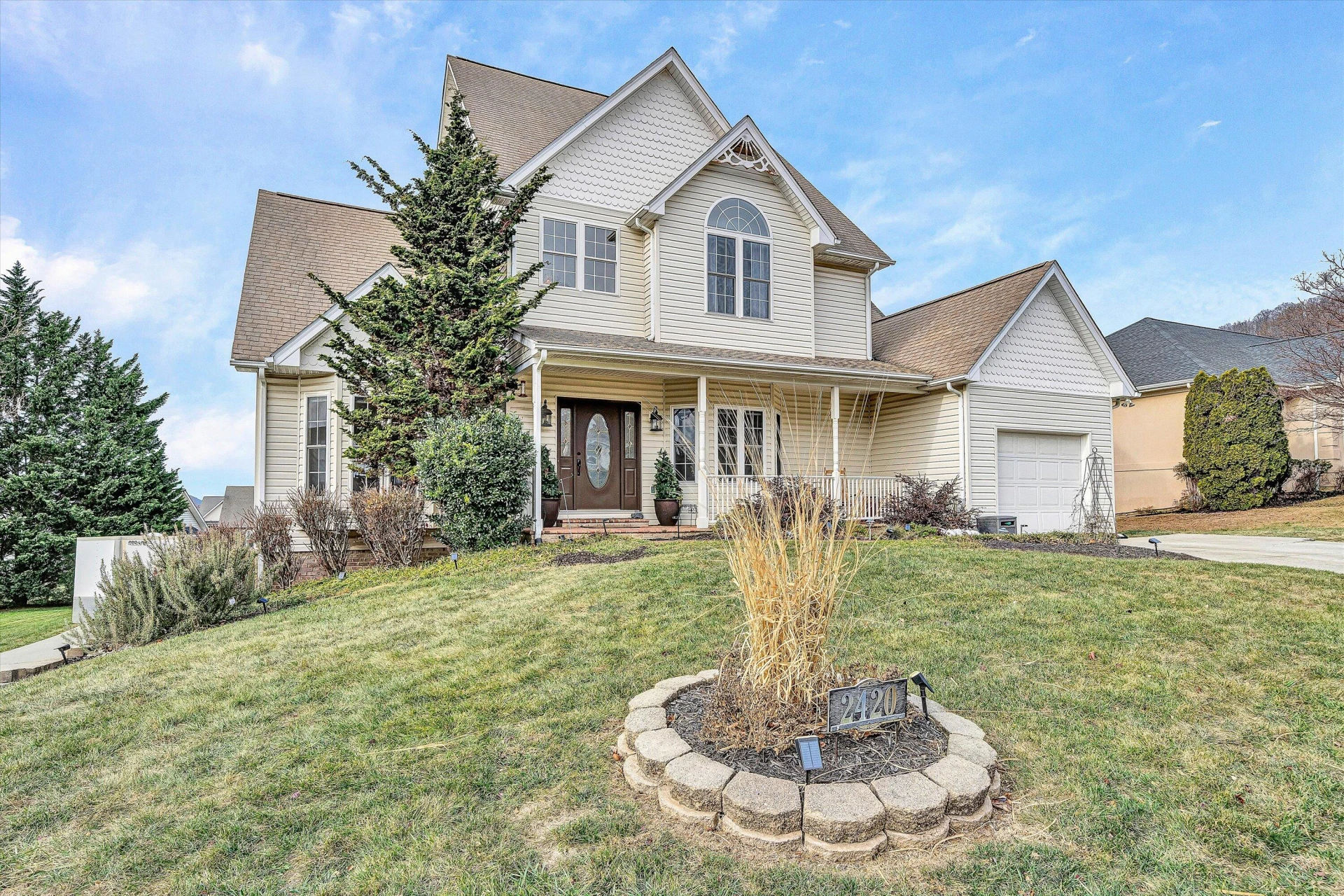 2420 Wolf Crest - Photo 2