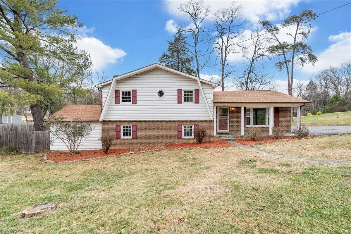 2546 Willowlawn ST - Photo 46