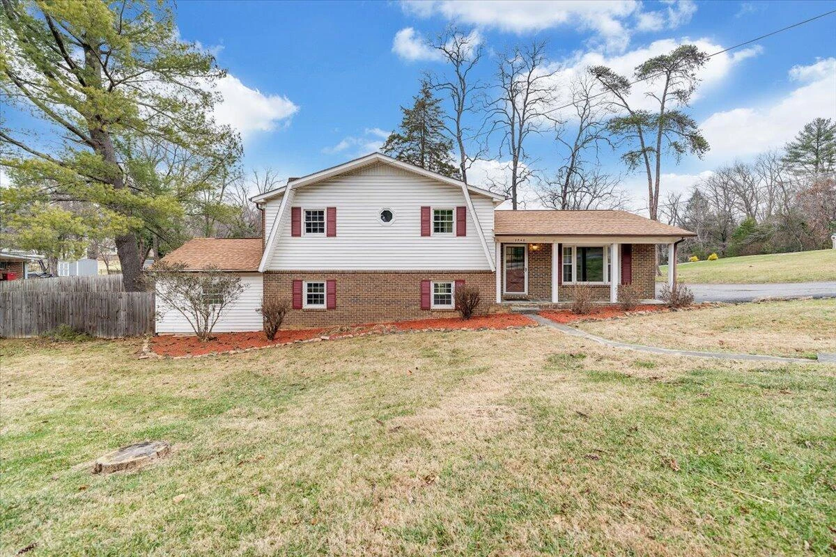 2546 Willowlawn ST - Photo 47