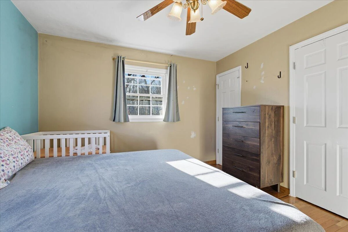 2835 Edwardsville RD - Photo 11