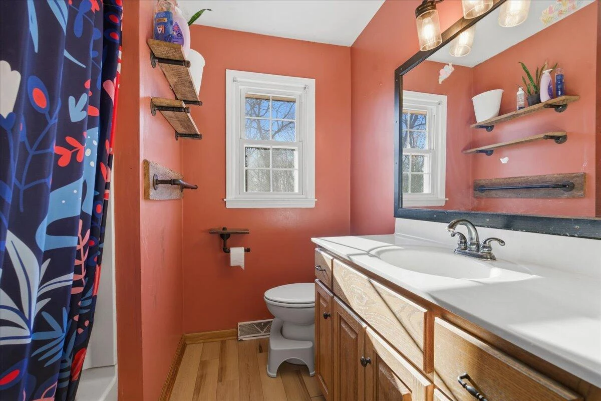 2835 Edwardsville RD - Photo 17