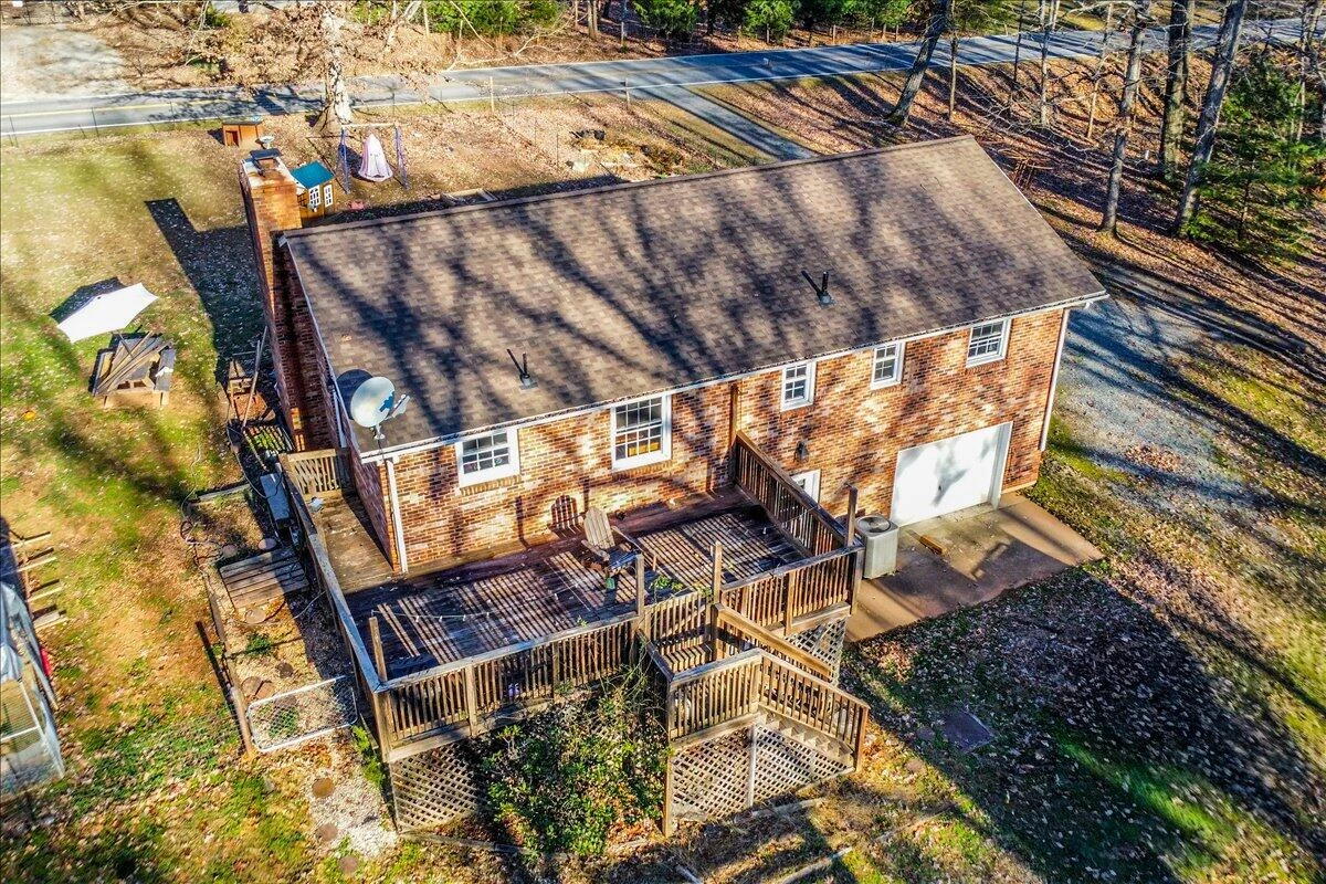 2835 Edwardsville RD - Photo 2
