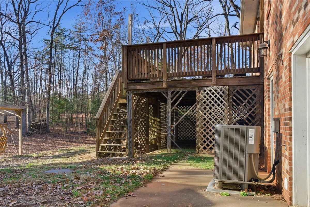 2835 Edwardsville RD - Photo 29