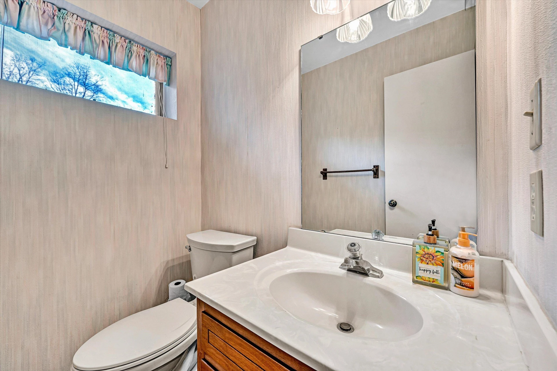 517 Dillon DR - Photo 13