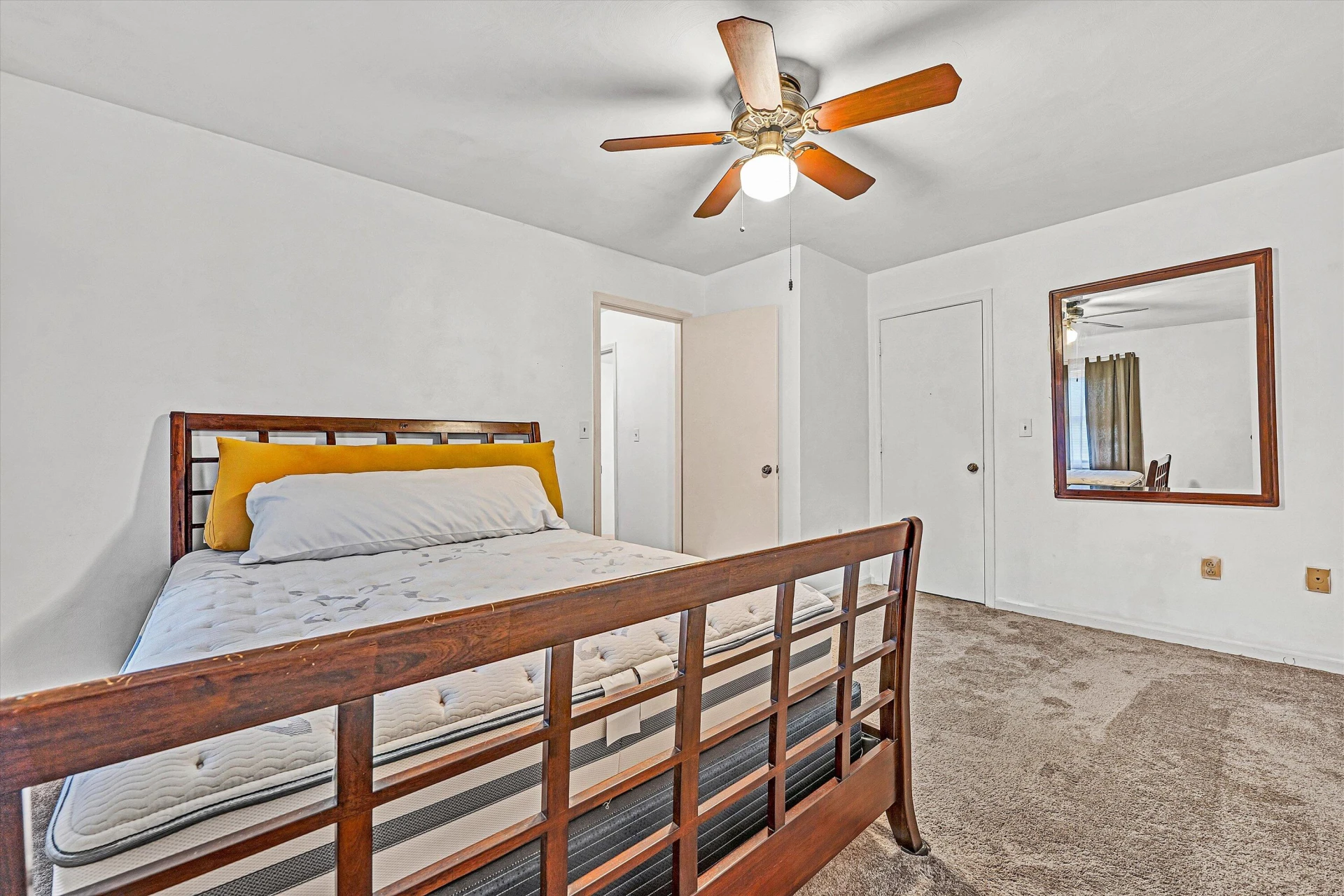 517 Dillon DR - Photo 19