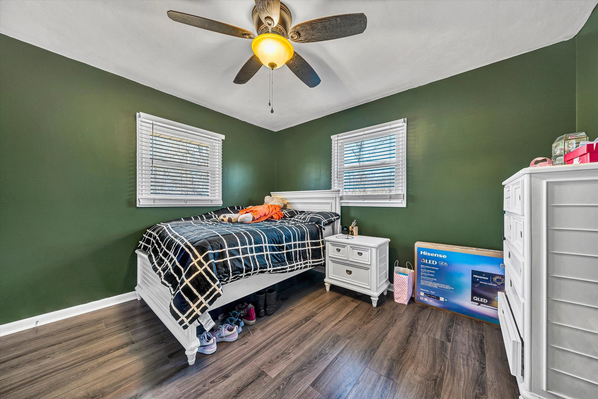 1075 Breezy Hill RD - Photo 15