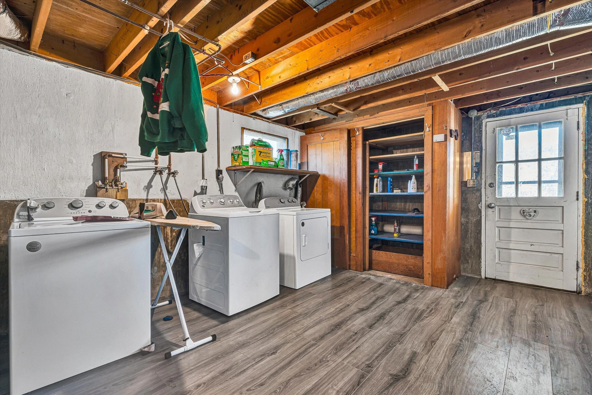 1075 Breezy Hill RD - Photo 19