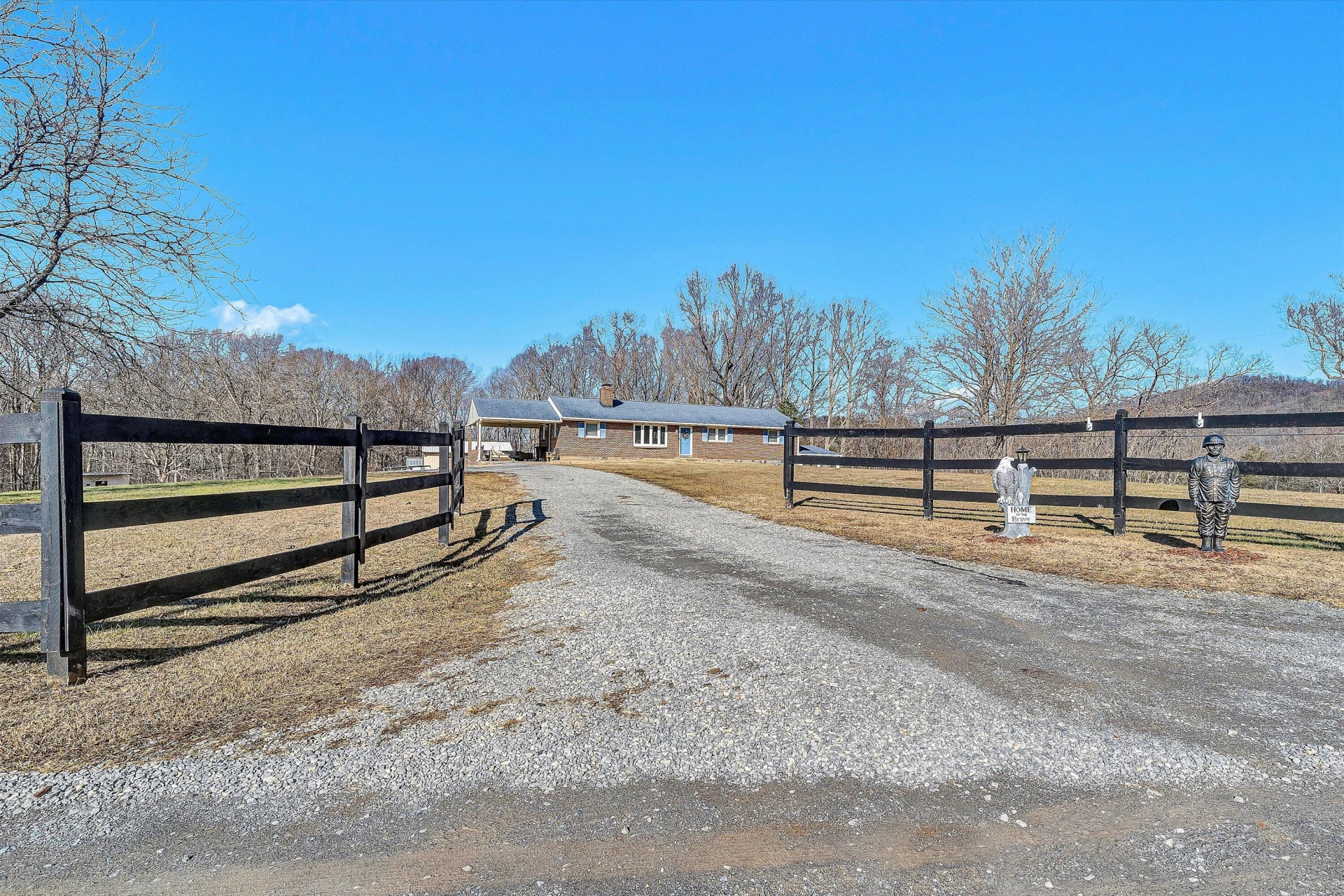 1075 Breezy Hill RD - Photo 24