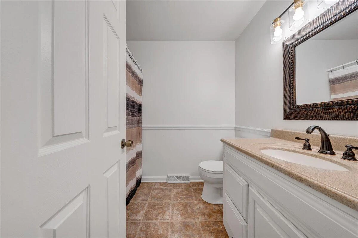 5030 Jonathan LN - Photo 22