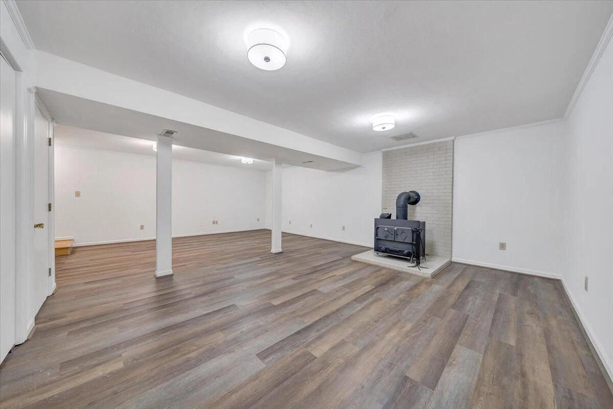 5030 Jonathan LN - Photo 25