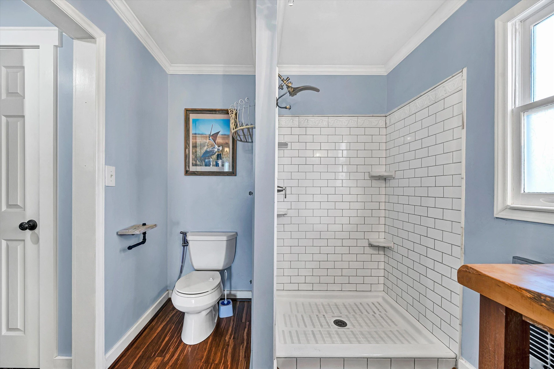 8 Middle ST - Photo 16
