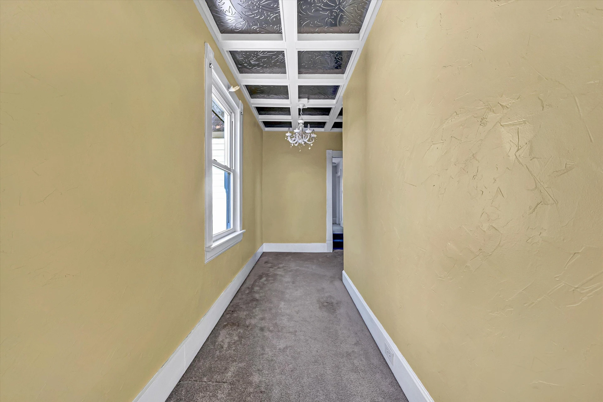 8 Middle ST - Photo 39