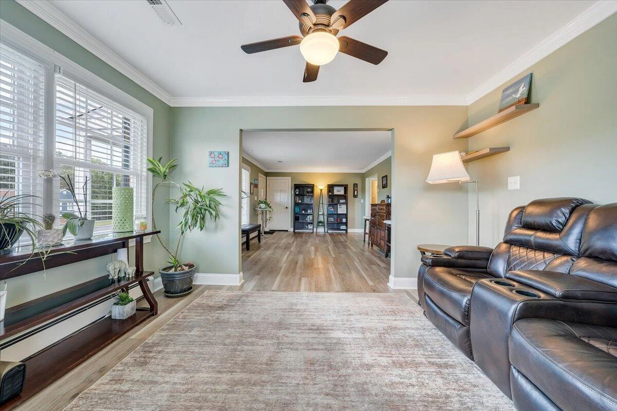 6807 Tinkerdale RD - Photo 5