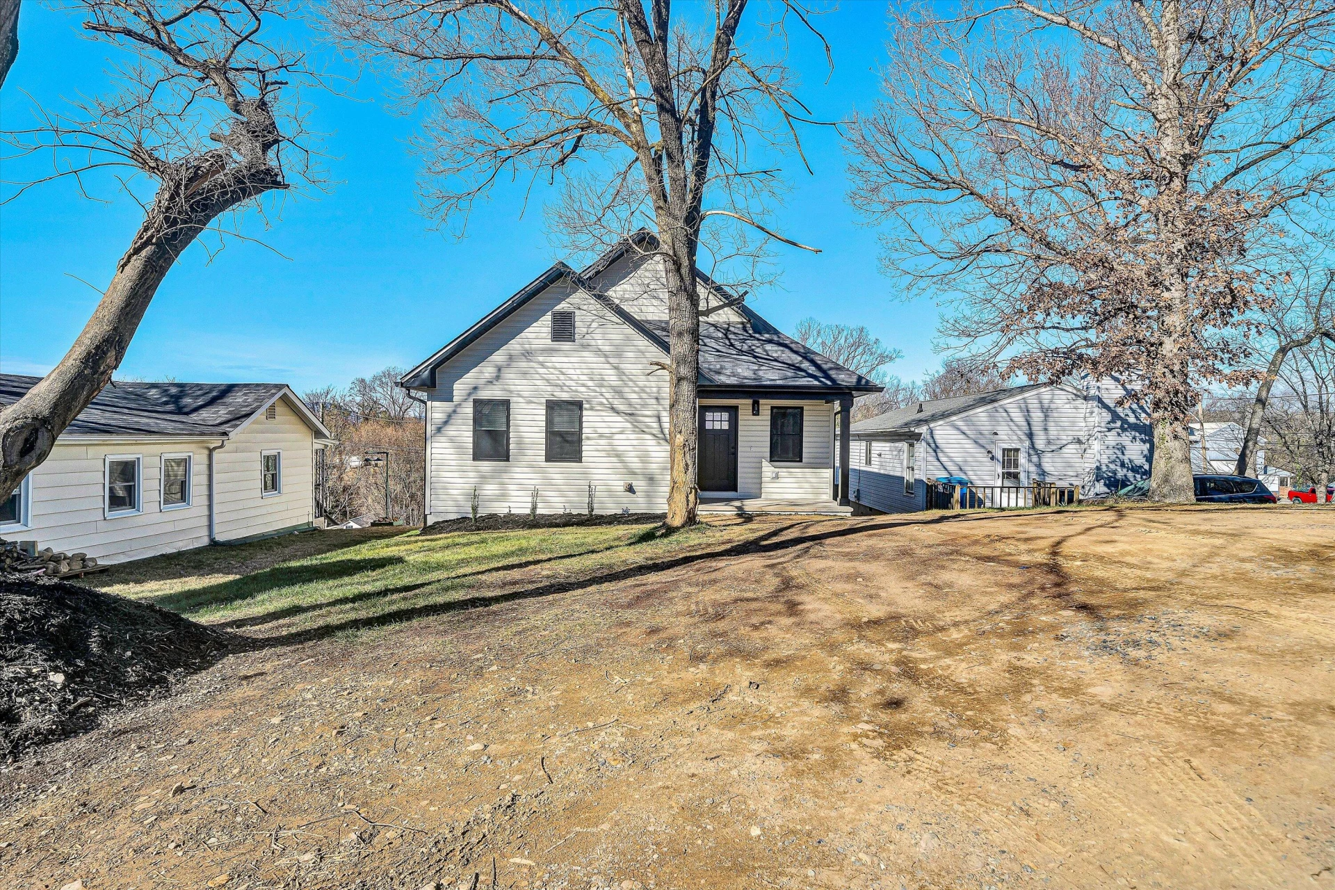 1617 Eastgate AVE NE - Photo 30