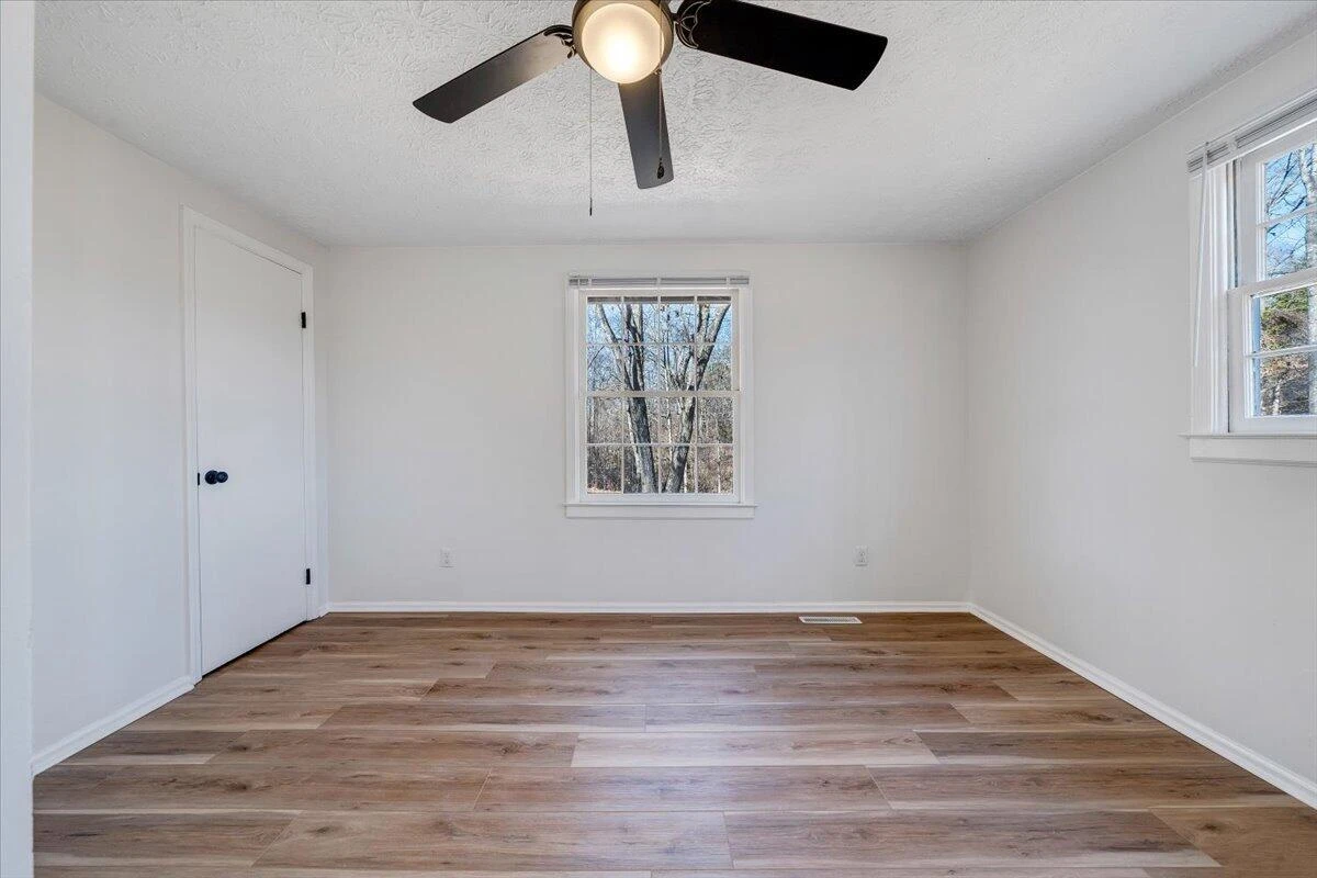 193 Meadow Green DR - Photo 20