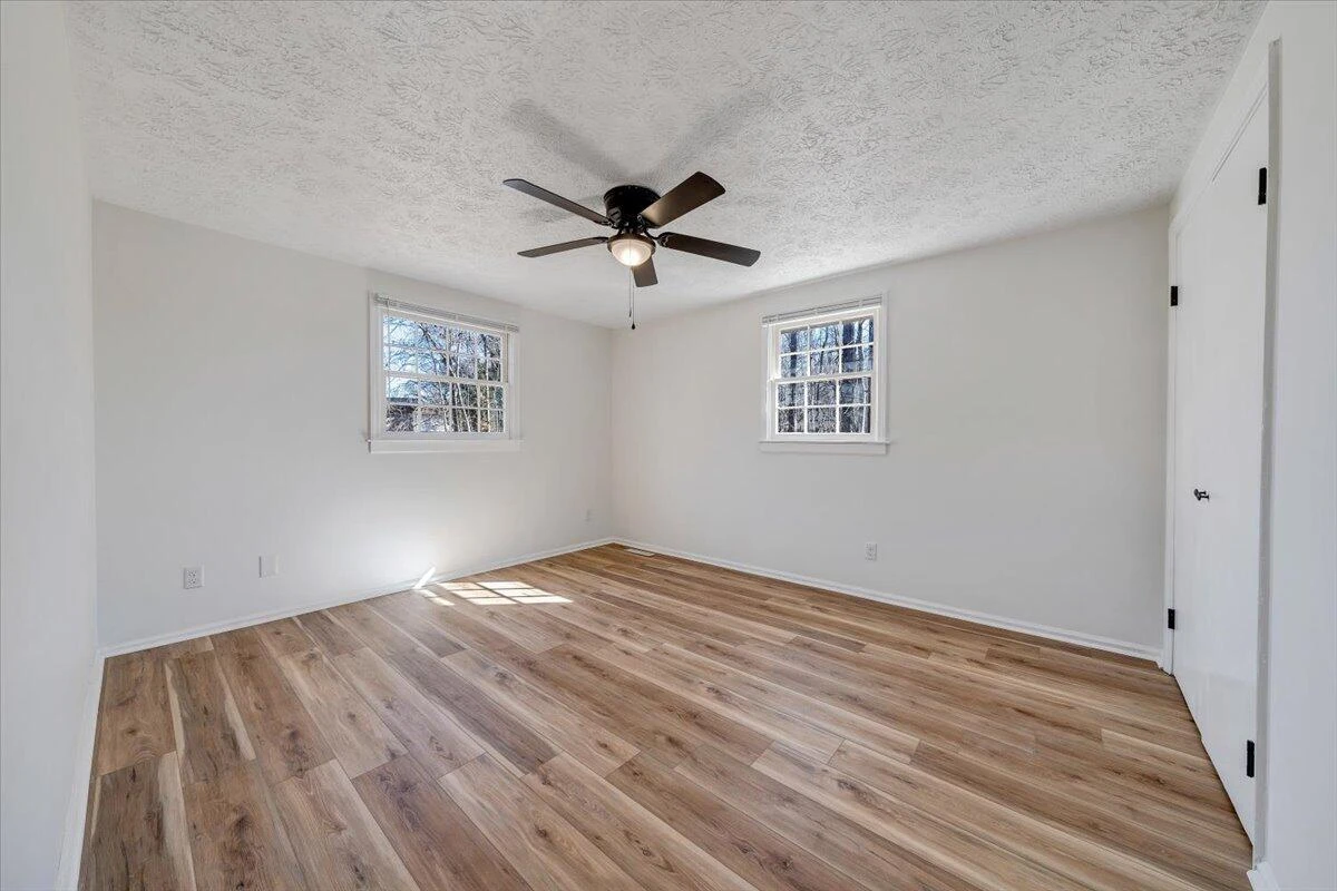 193 Meadow Green DR - Photo 21