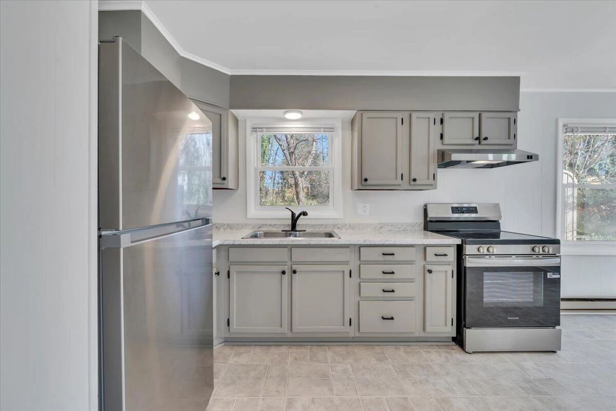 232 Confederate AVE - Photo 8