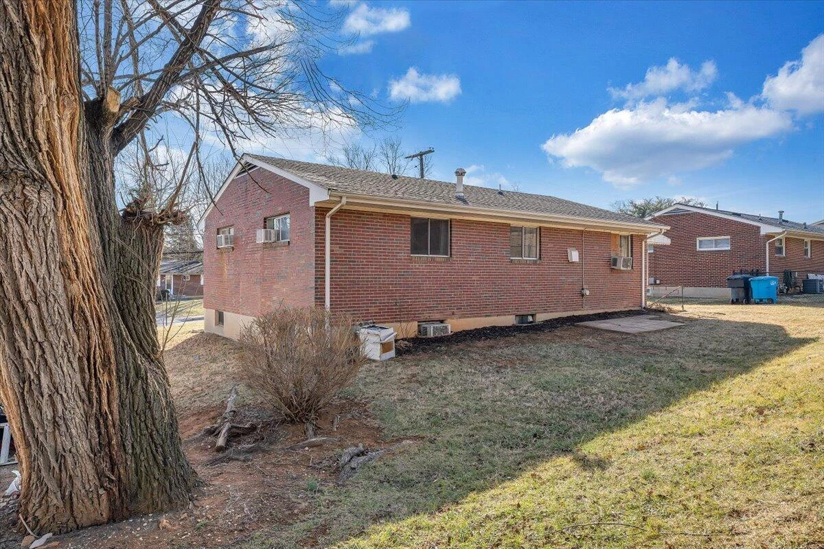 3651 TROUTLAND AVE NW - Photo 21